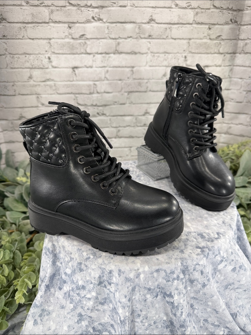 SONOMA “Cobrahh” Black Quilted-Collar Platform Fashion Combat Boots Girls 12 NWT